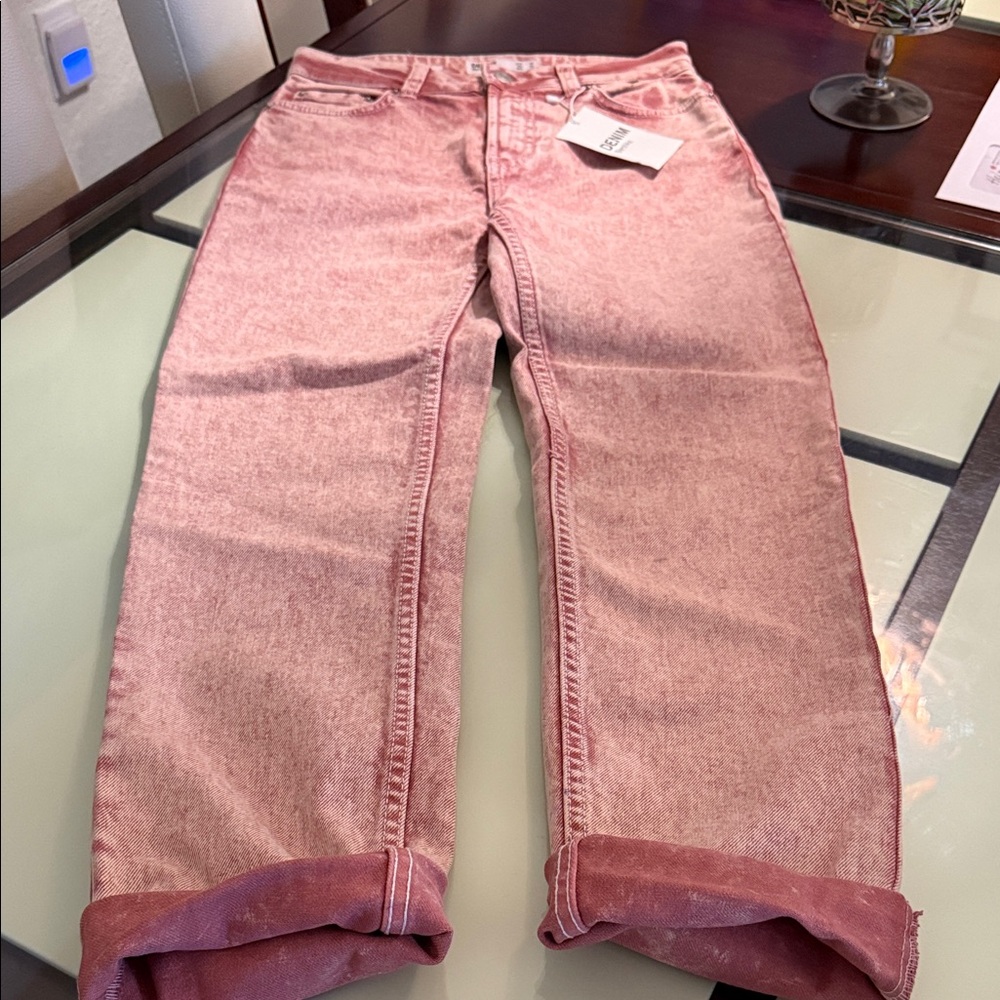 Bershka Women's Cropped Pink Jeans